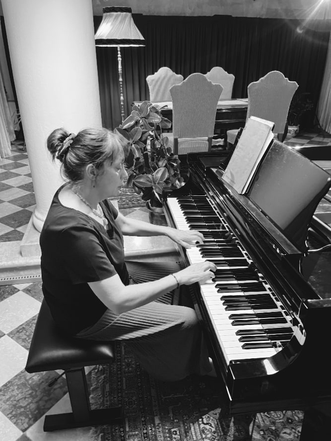 Elise Richard